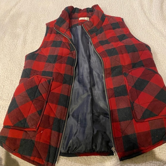 Checkered Vest - Picture 1 of 1